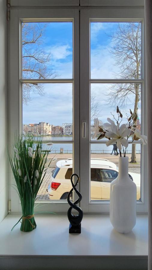Das Ferienapartment Alexandrine Direkt Am Pfaffenteich Mit Eigenem Parkplatz Шверин Экстерьер фото